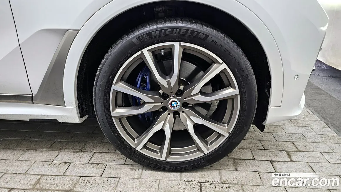 BMW X7 2021 из KR, фото 9
