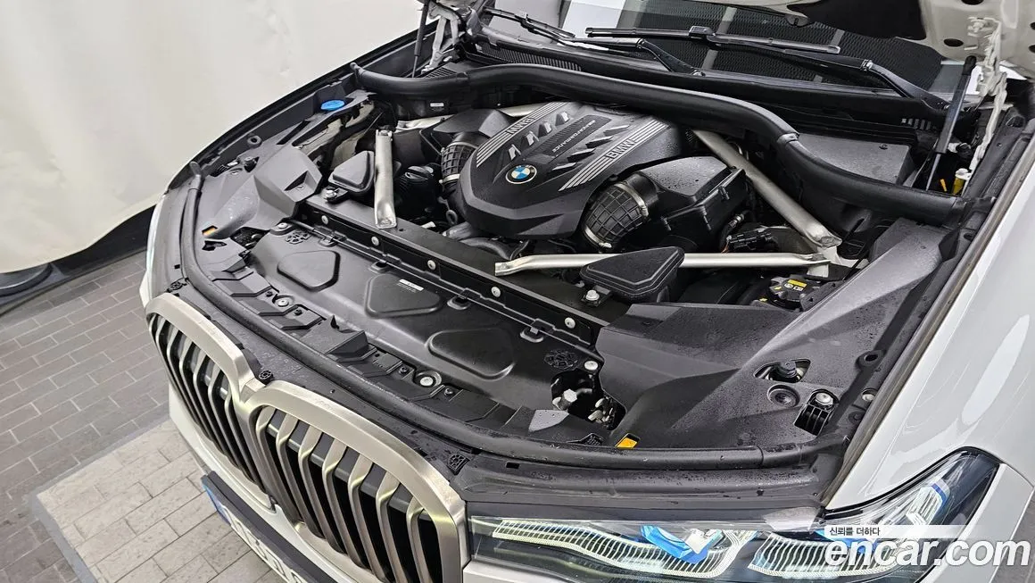 BMW X7 2021 из KR, фото 8
