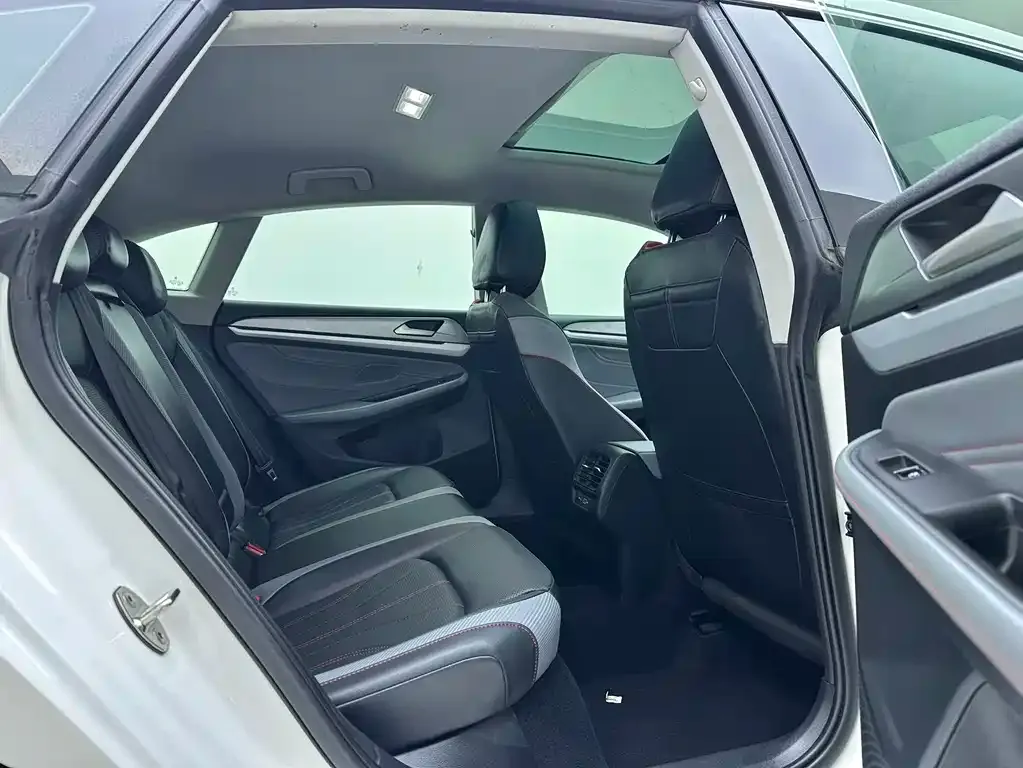 Volkswagen Lamando 2022 из CN, фото 7