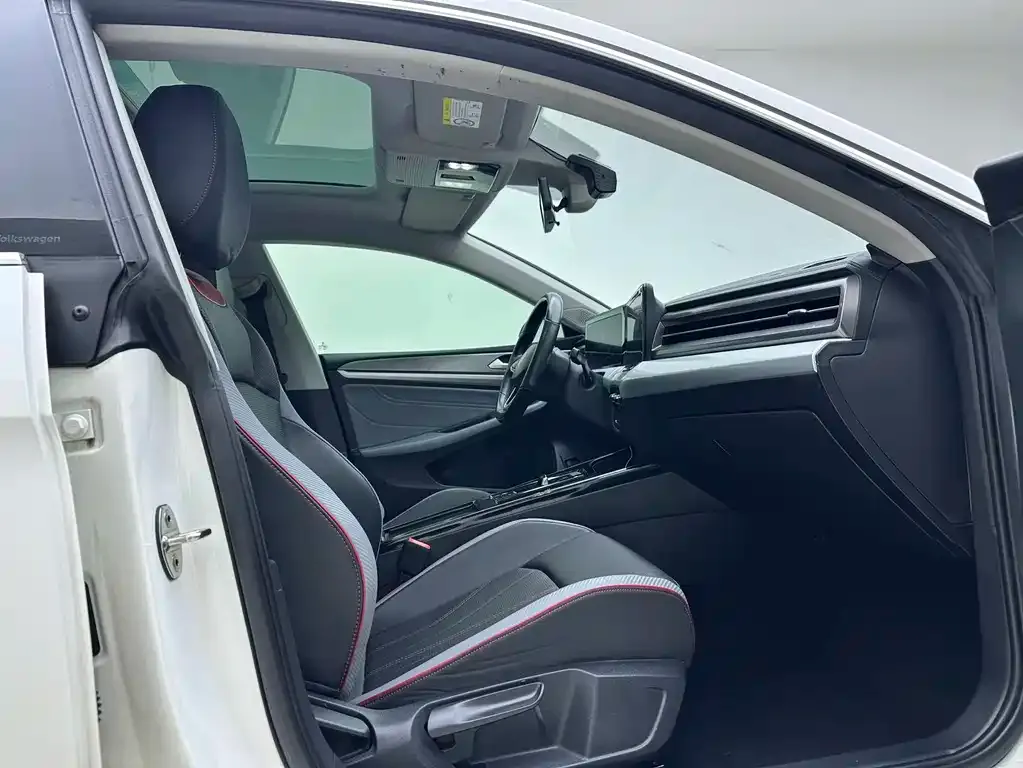 Volkswagen Lamando 2022 из CN, фото 10