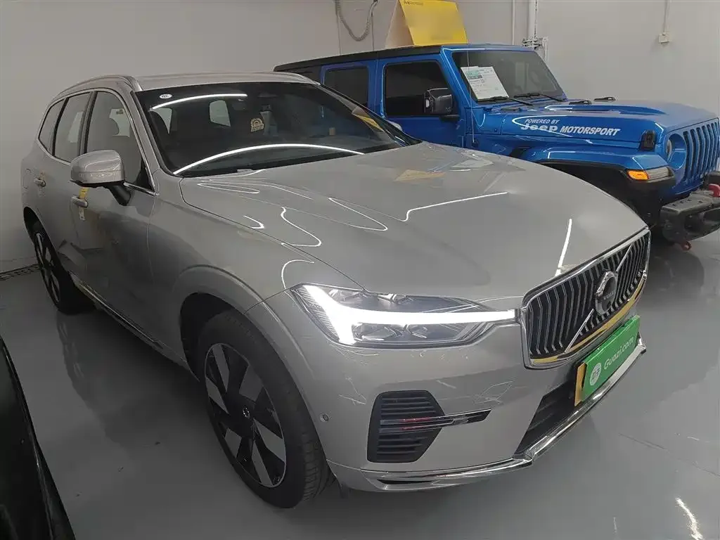 Volvo XC60 PHEV 2026 из CN, фото 3