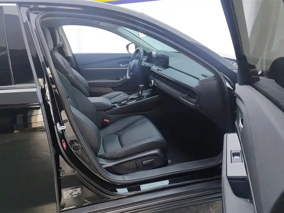 Honda Accord 2024 из CN, фото 7