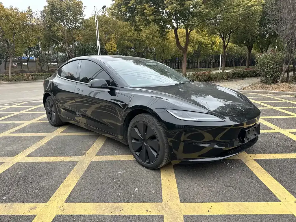 Tesla Model 3 2025 из CN, фото 6