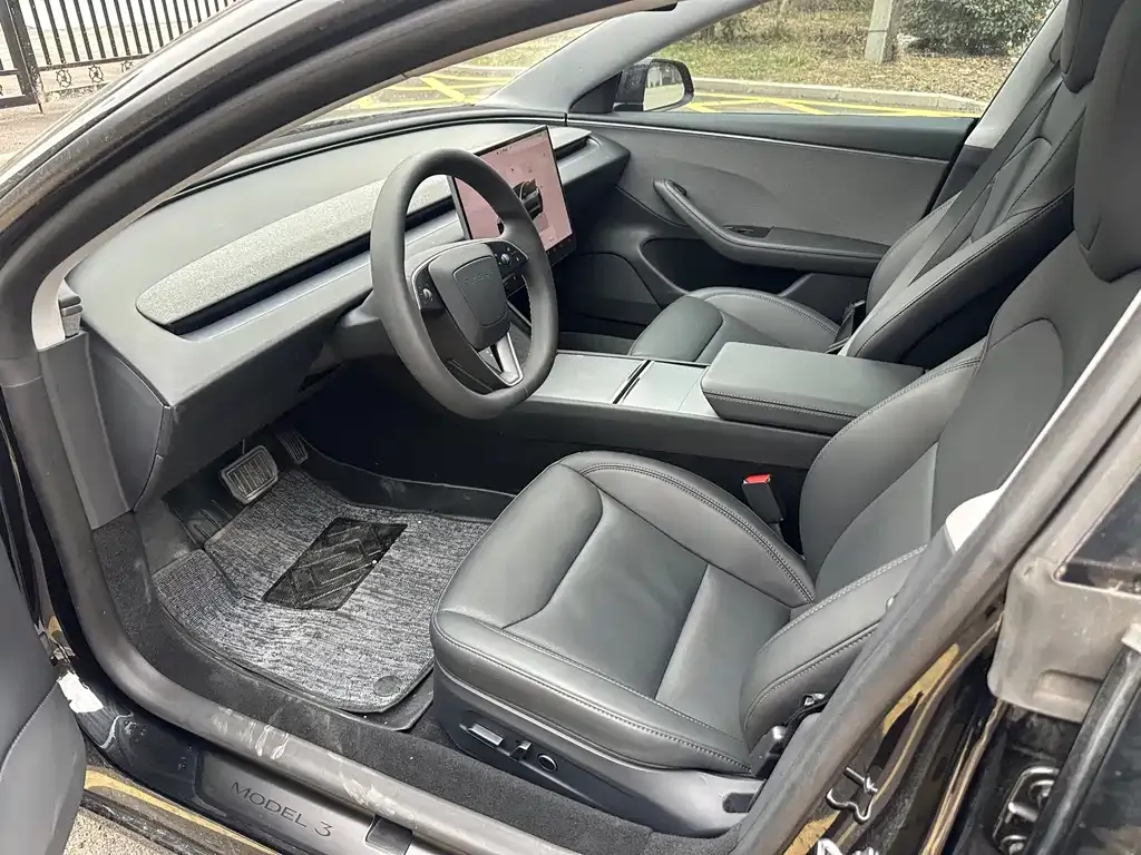 Tesla Model 3 2025 из CN, фото 9