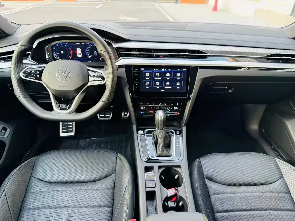 Volkswagen CC 2025 из CN, фото 10