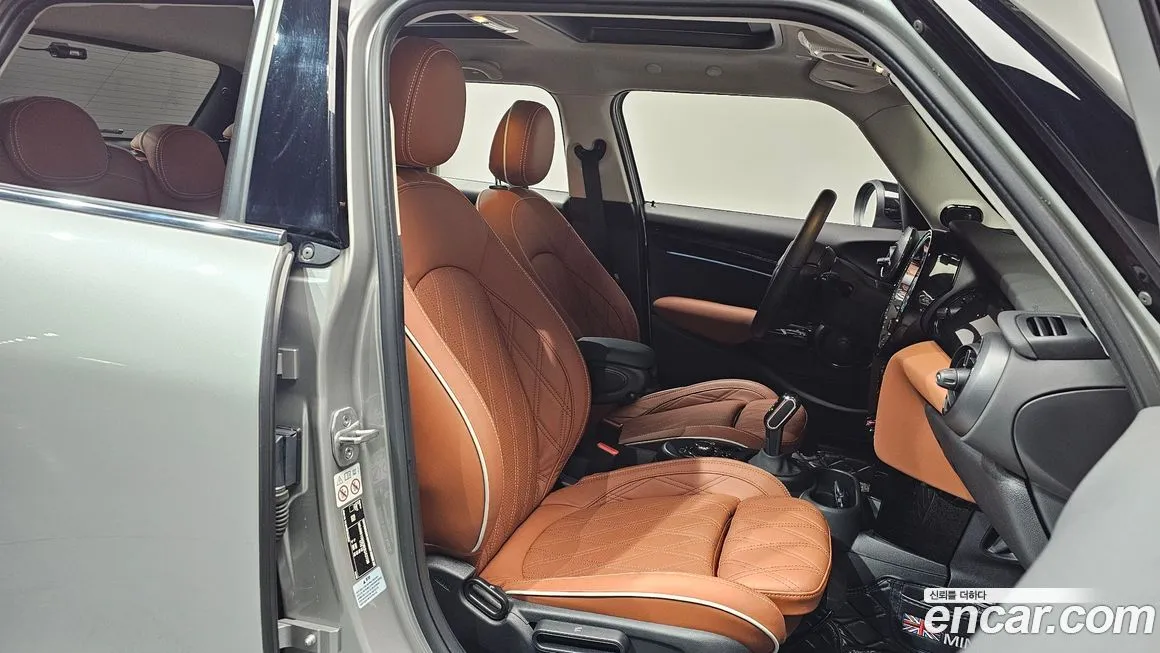Mini Cooper 2024 из KR, фото 3