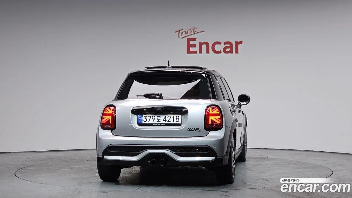 Mini Cooper 2024 из KR, фото 10