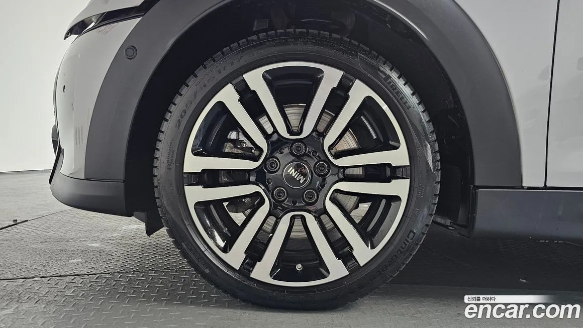 Mini Cooper 2024 из KR, фото 4