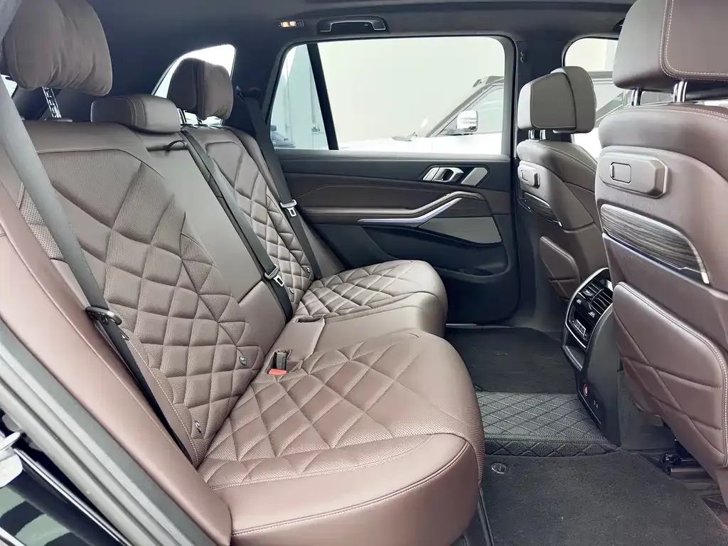 BMW X5 2024 из CN, фото 8