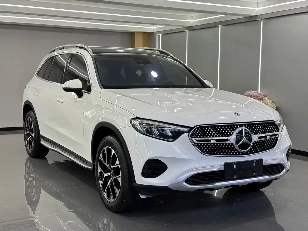 Mercedes-Benz GLC 2024 из CN, фото 3