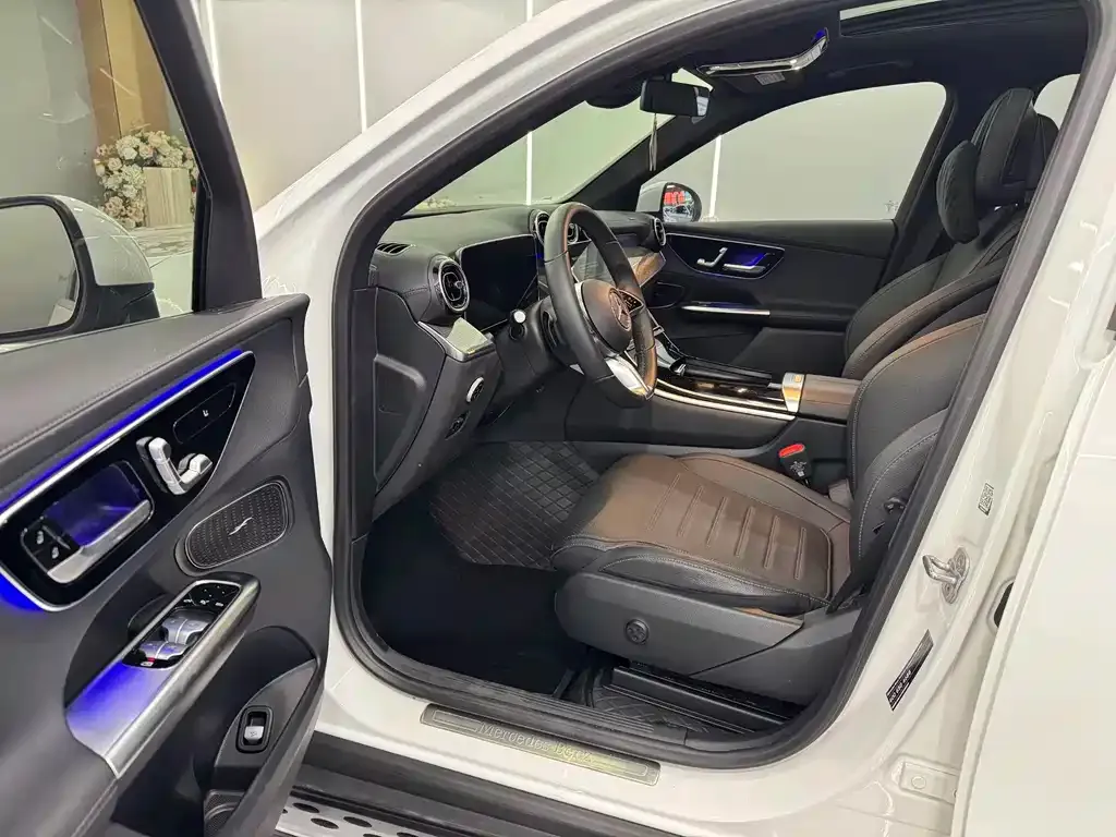 Mercedes-Benz GLC 2024 из CN, фото 6