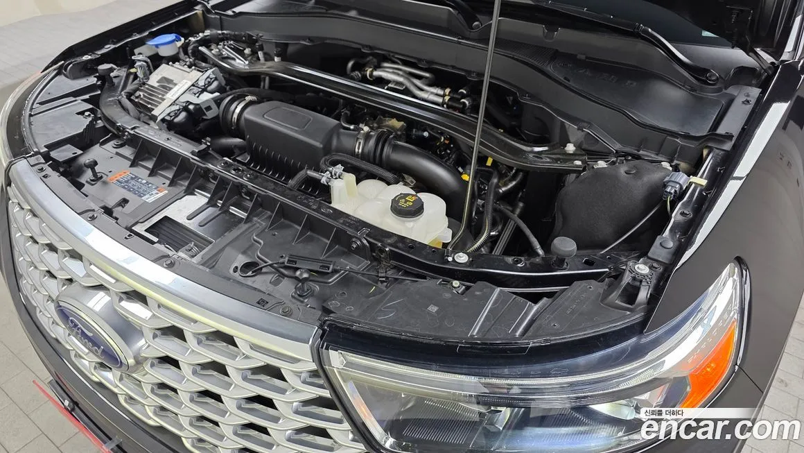 Ford Explorer 2022 из KR, фото 10