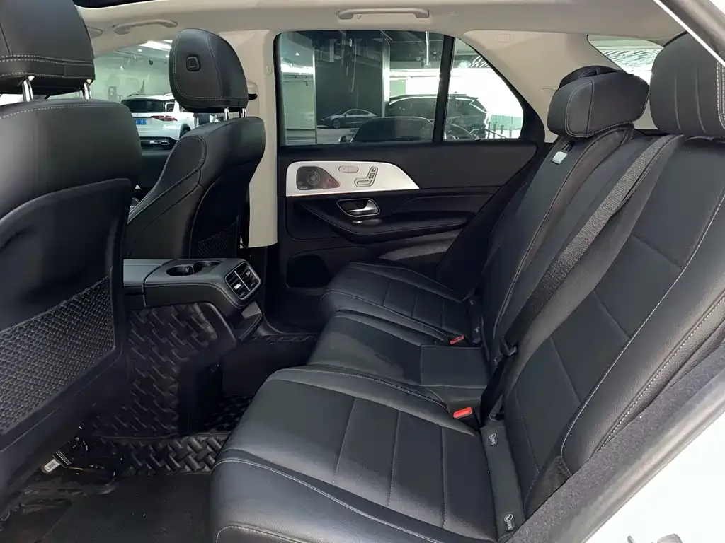 Mercedes-Benz GLE — фото 2