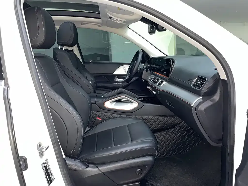 Mercedes-Benz GLE — фото 7