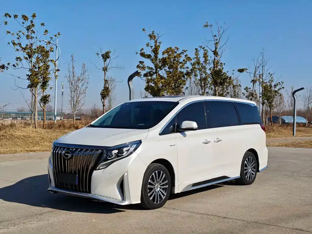 GAC Motor Trumpchi M8 — фото 7