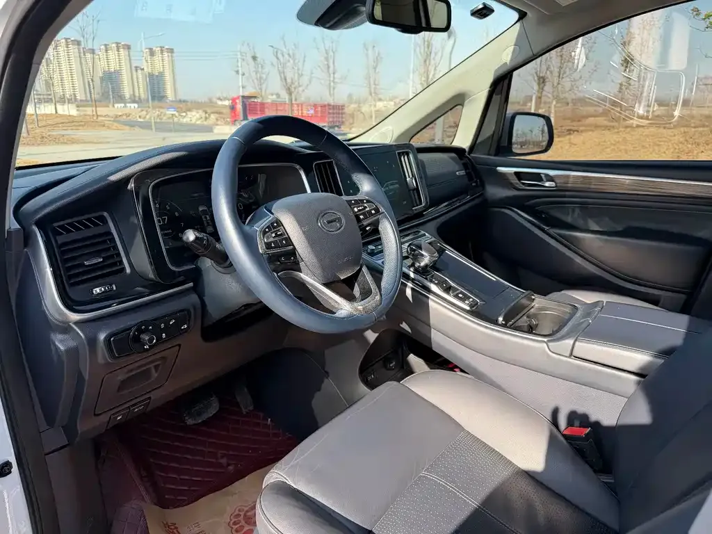 GAC Motor Trumpchi M8 — фото 2