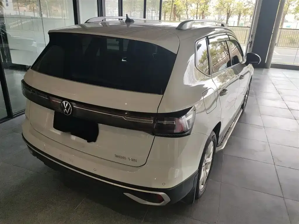 Volkswagen Tharu 2023 из CN, фото 9