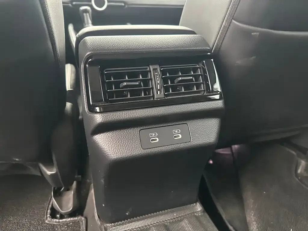 Honda Accord 2024 из CN, фото 4