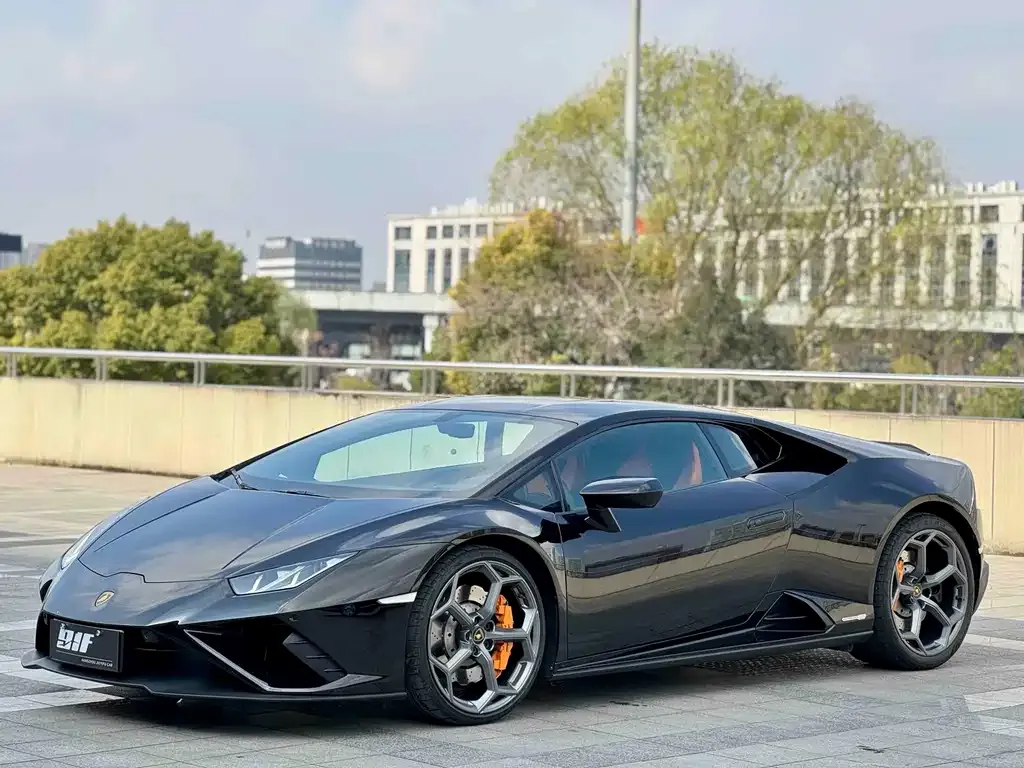 Lamborghini Huracan 2023 из CN, фото 1