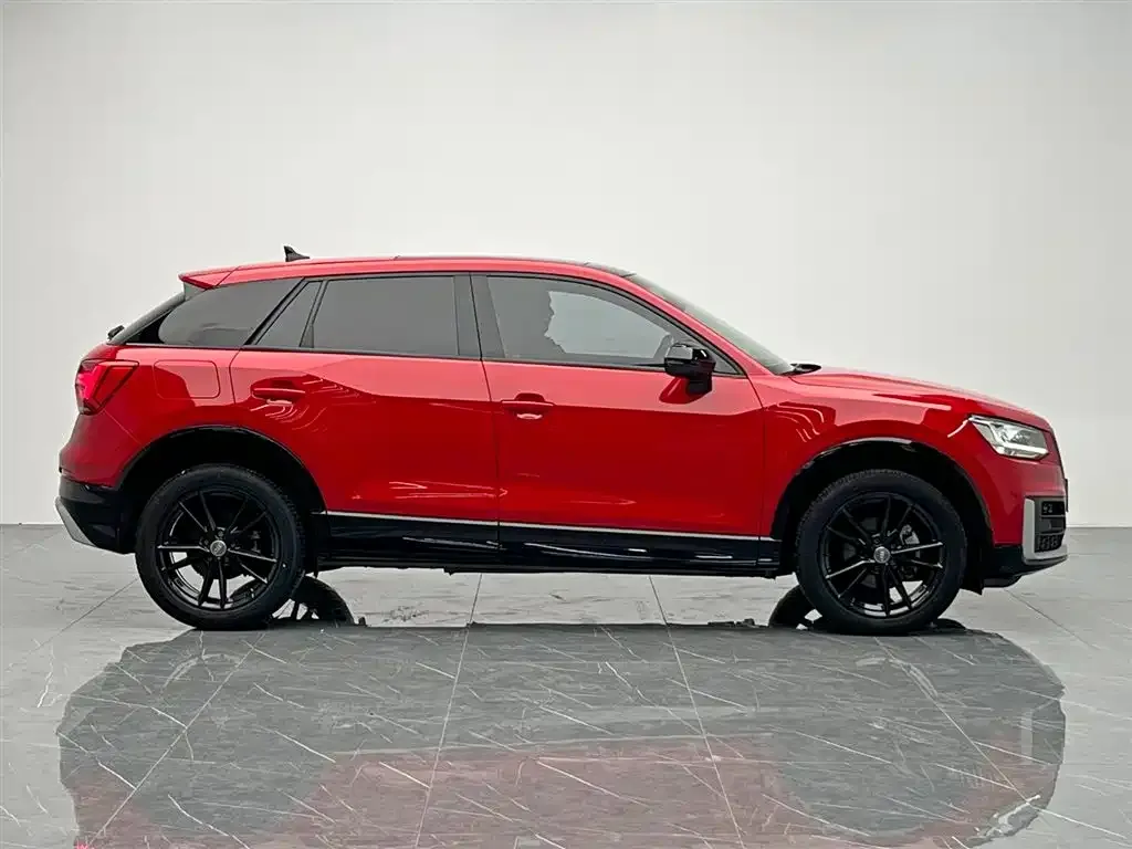 Audi Q2L 2021 из CN, фото 5