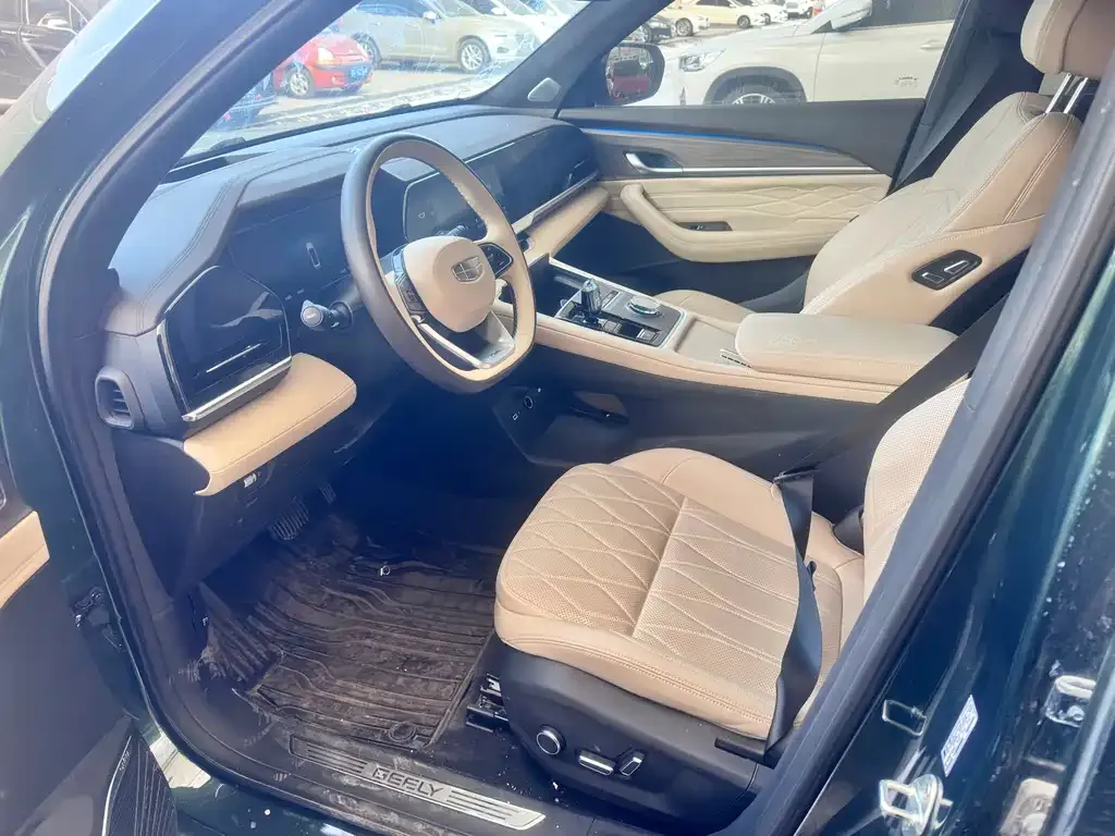 Geely Xingyue L 2024 из CN, фото 10