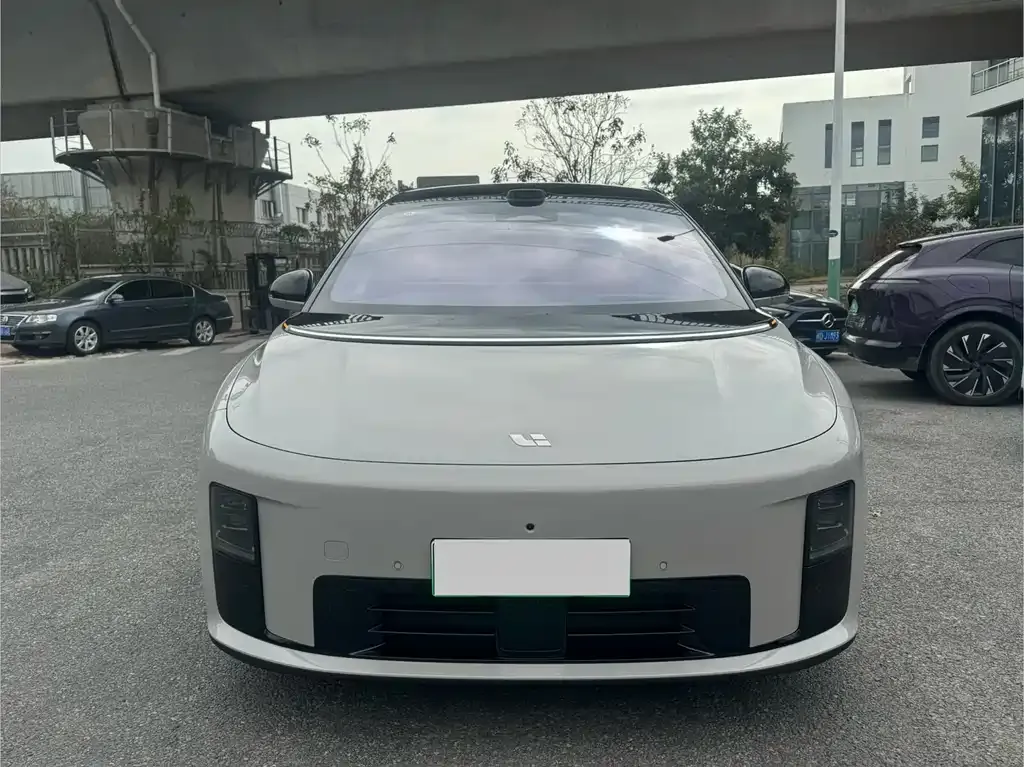 Li Auto i8 2025 из CN, фото 2