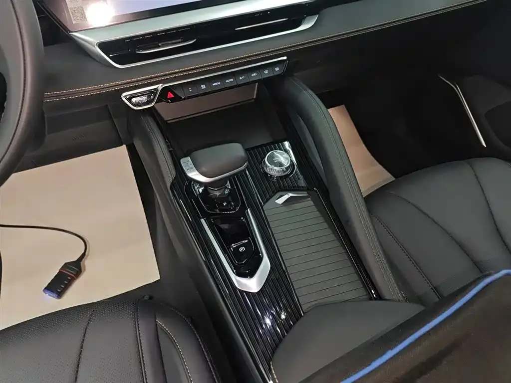 Geely Xingyue L 2025 из CN, фото 8