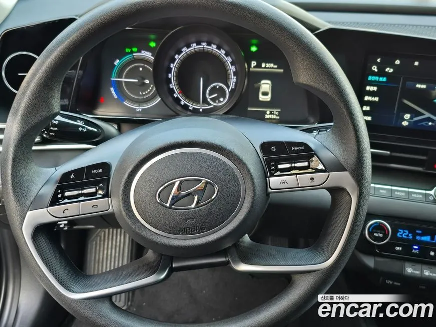 Hyundai AVANTE — фото 9