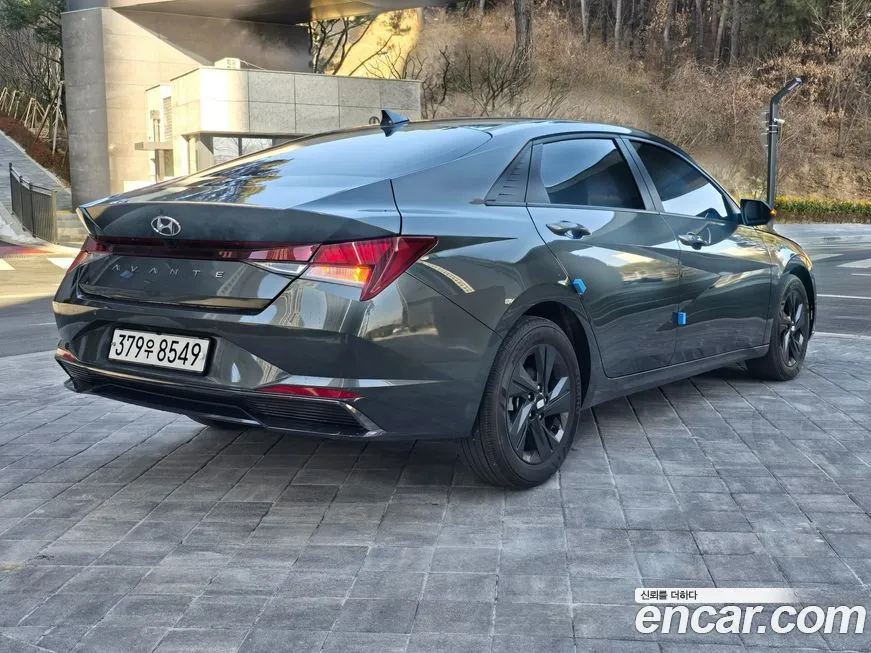 Hyundai AVANTE — фото 4