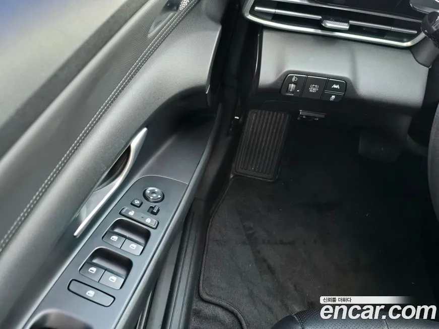 Hyundai AVANTE — фото 3