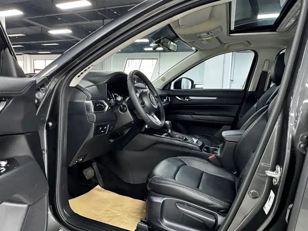 Mazda CX-5 2022 из CN, фото 9