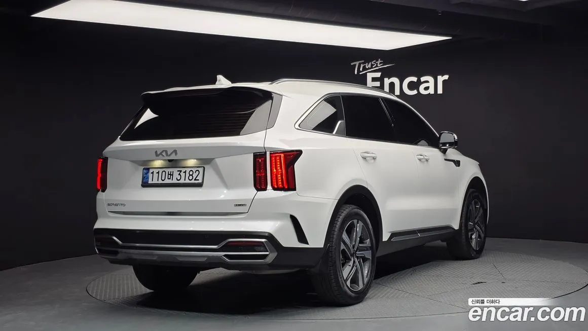 Kia Sorento — фото 5