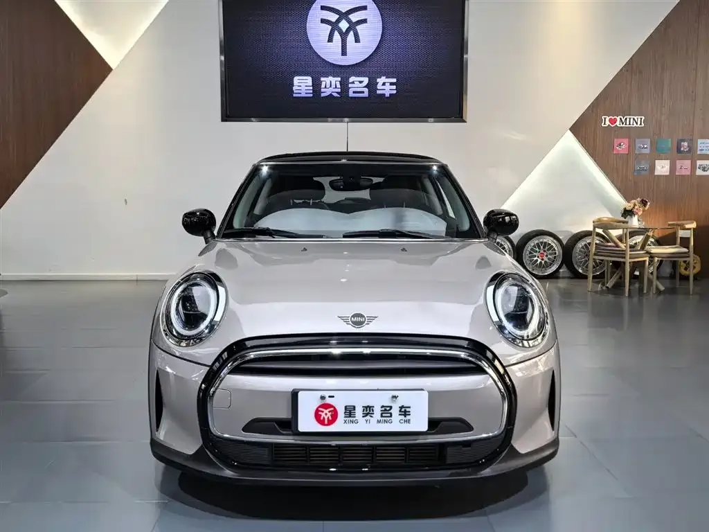 MINI Cooper (3-door) 2023 из CN, фото 6