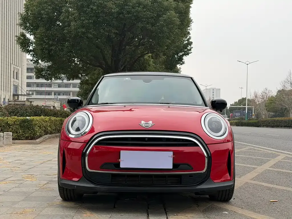 MINI Cooper (3-door) 2021 из CN, фото 2