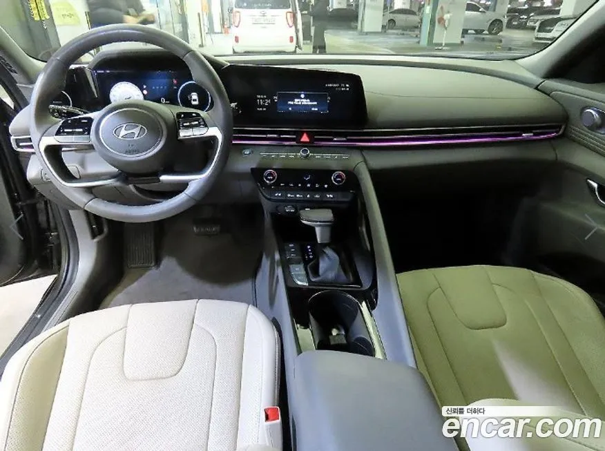 Hyundai AVANTE — фото 4