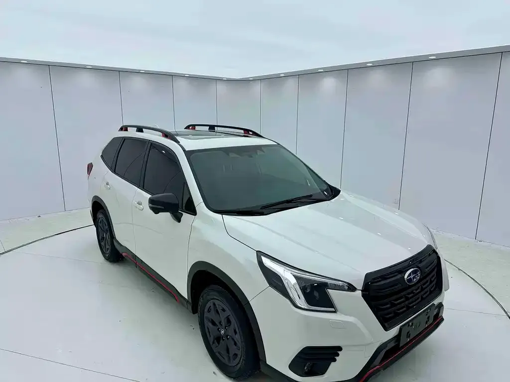 Subaru Forester 2022 из CN, фото 4