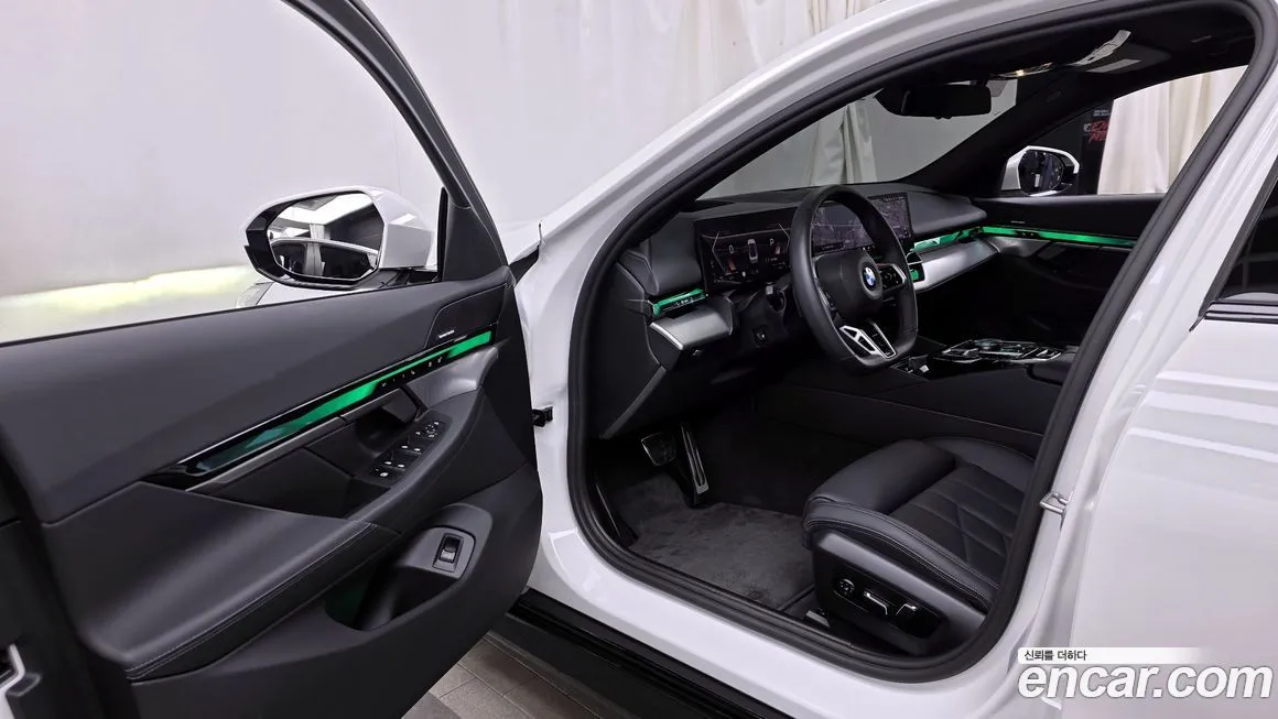 BMW 5-Series 2025 из KR, фото 6