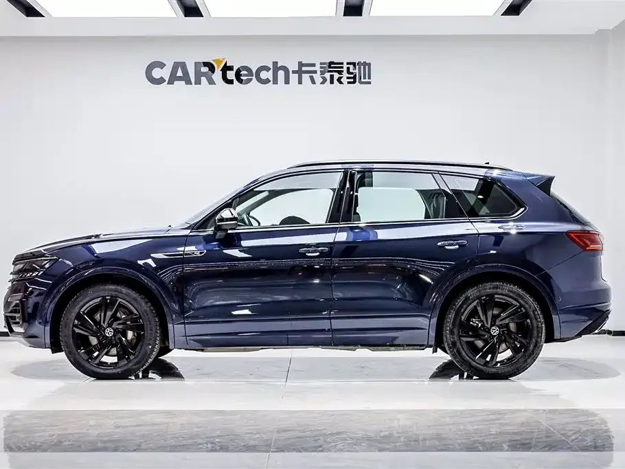 Volkswagen Touareg 2023 из CN, фото 6
