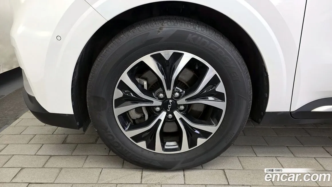Kia Carnival 2023 из KR, фото 5