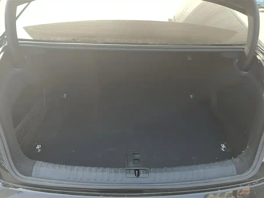 Audi A6L 2023 из CN, фото 4
