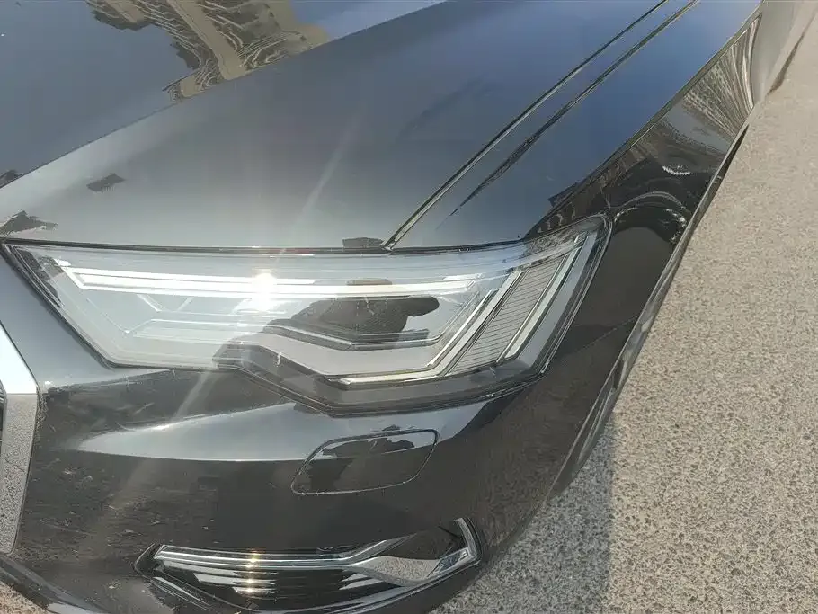 Audi A6L 2023 из CN, фото 9