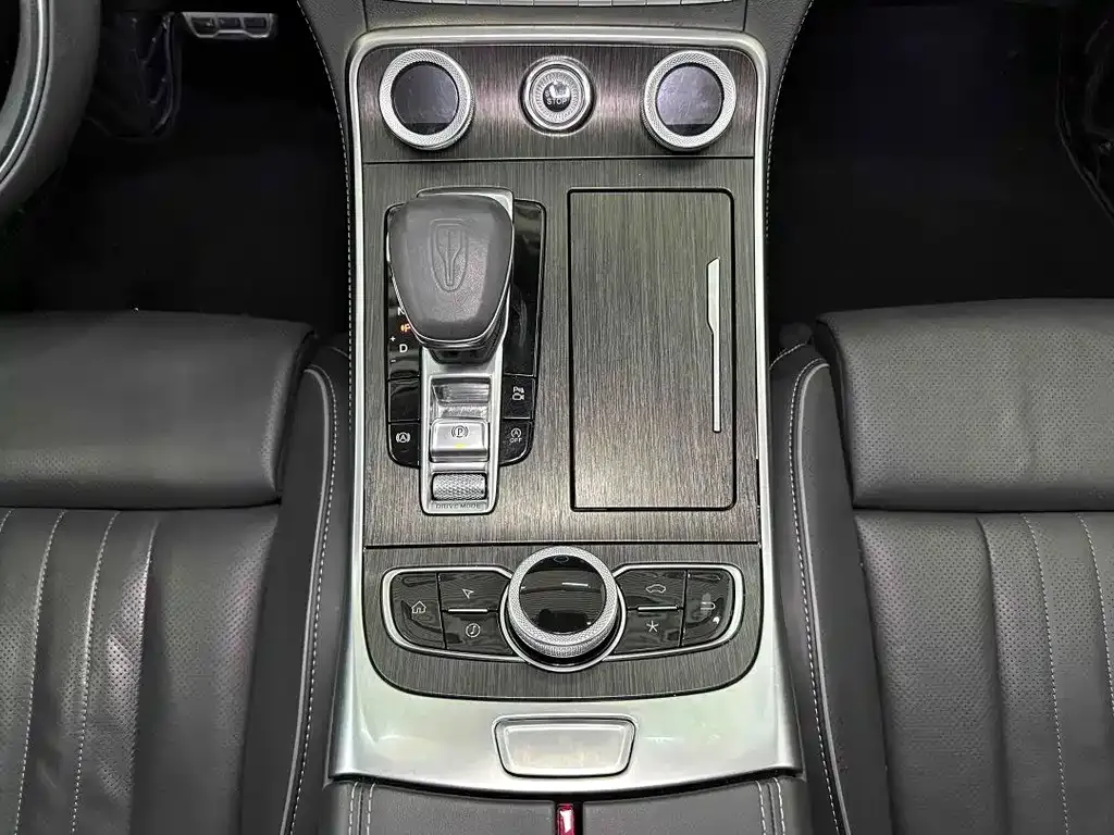 Hongqi H9 2021 из CN, фото 10