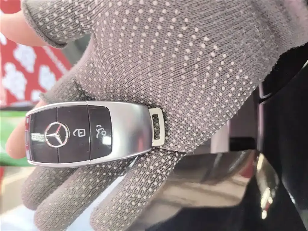 Mercedes-Benz E-Class 2022 из CN, фото 2