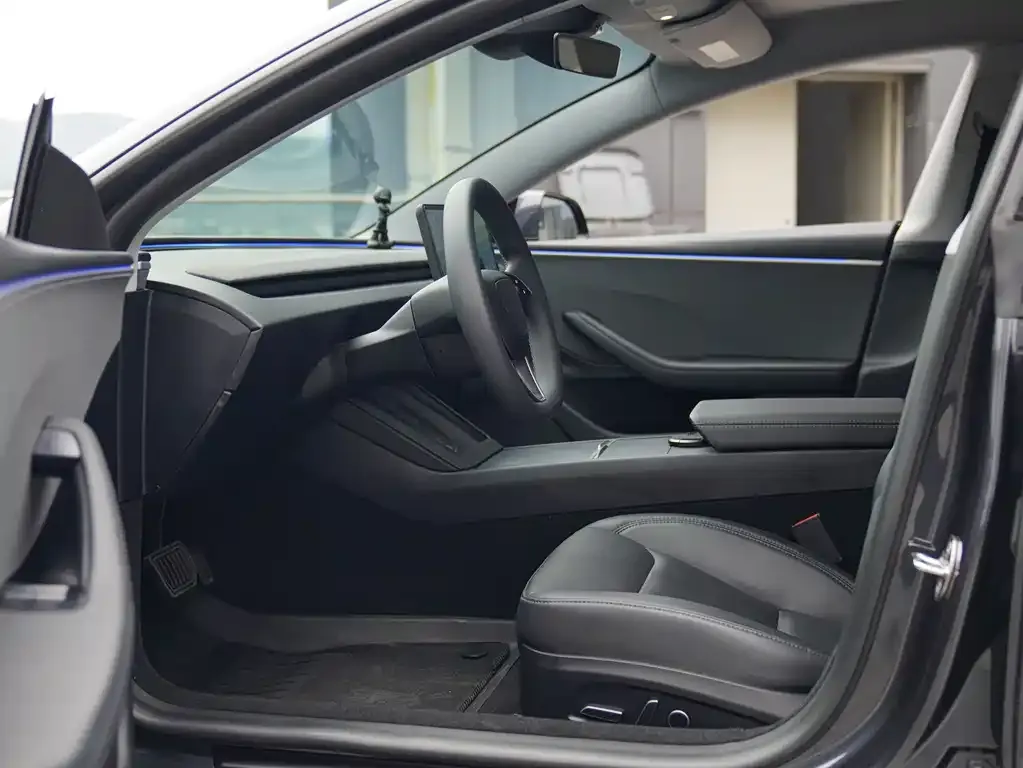 Tesla Model 3 2024 из CN, фото 8