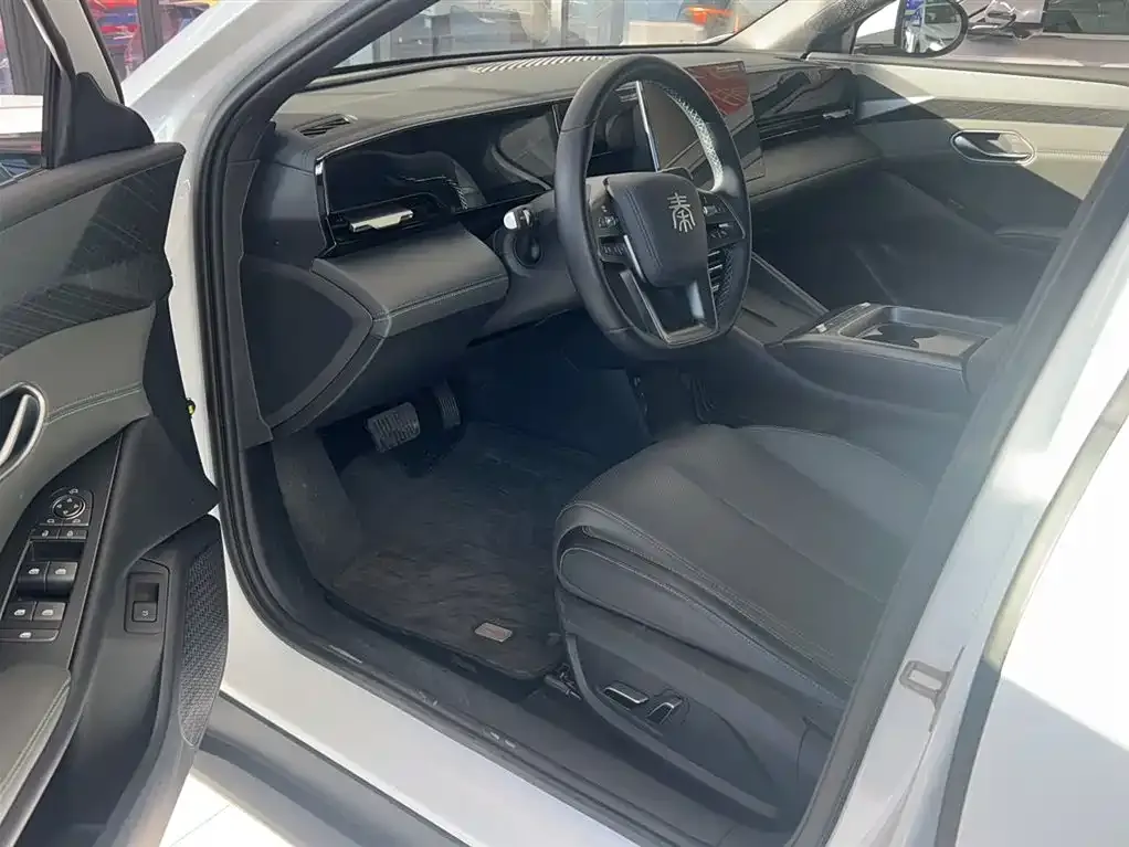 BYD Qin L 2025 из CN, фото 4