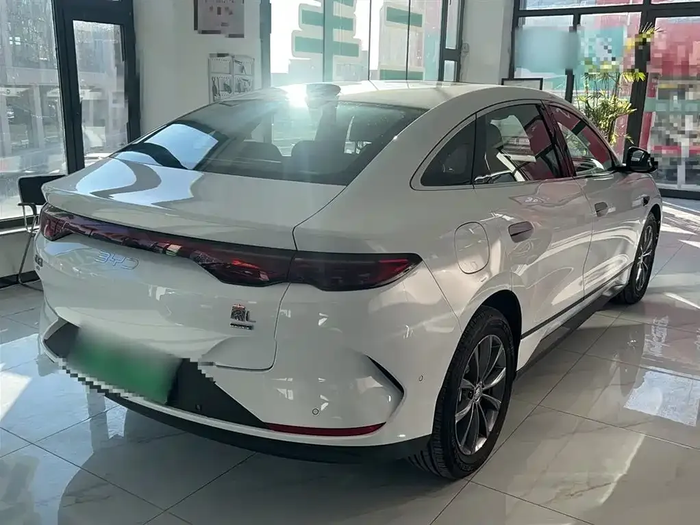 BYD Qin L 2025 из CN, фото 8