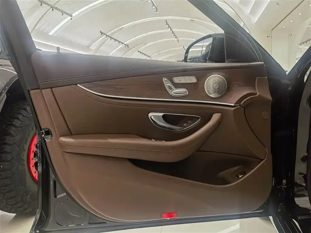 Mercedes-Benz E-Class 2022 из CN, фото 6