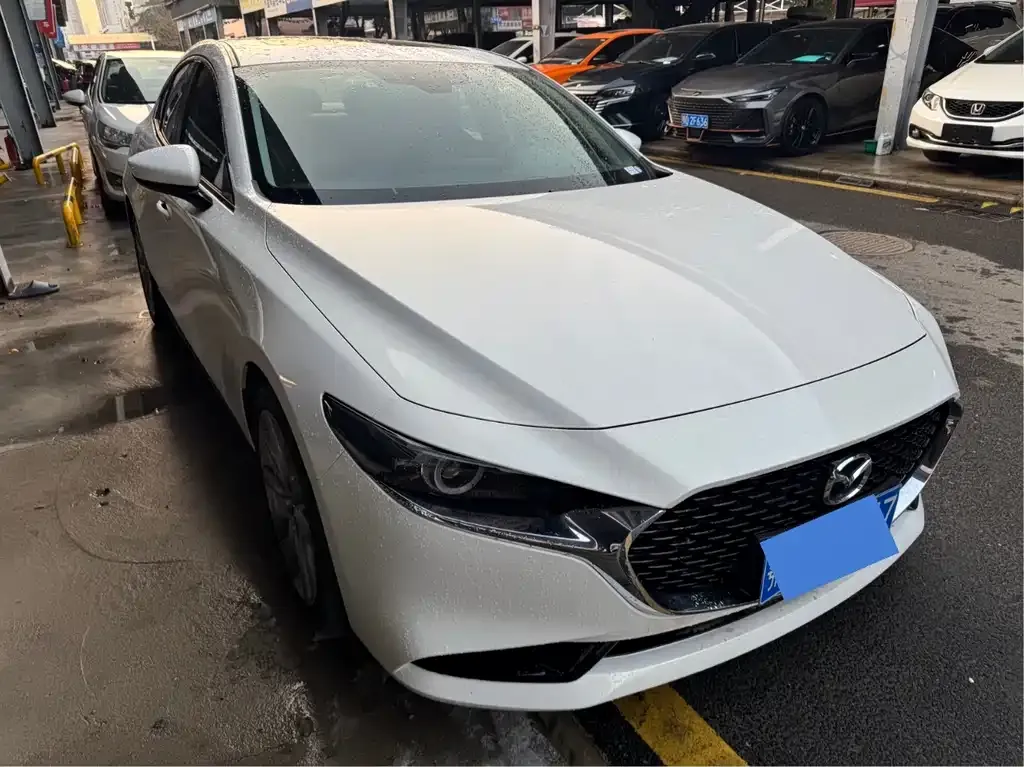 Mazda 3 Axela 2022 из CN, фото 9