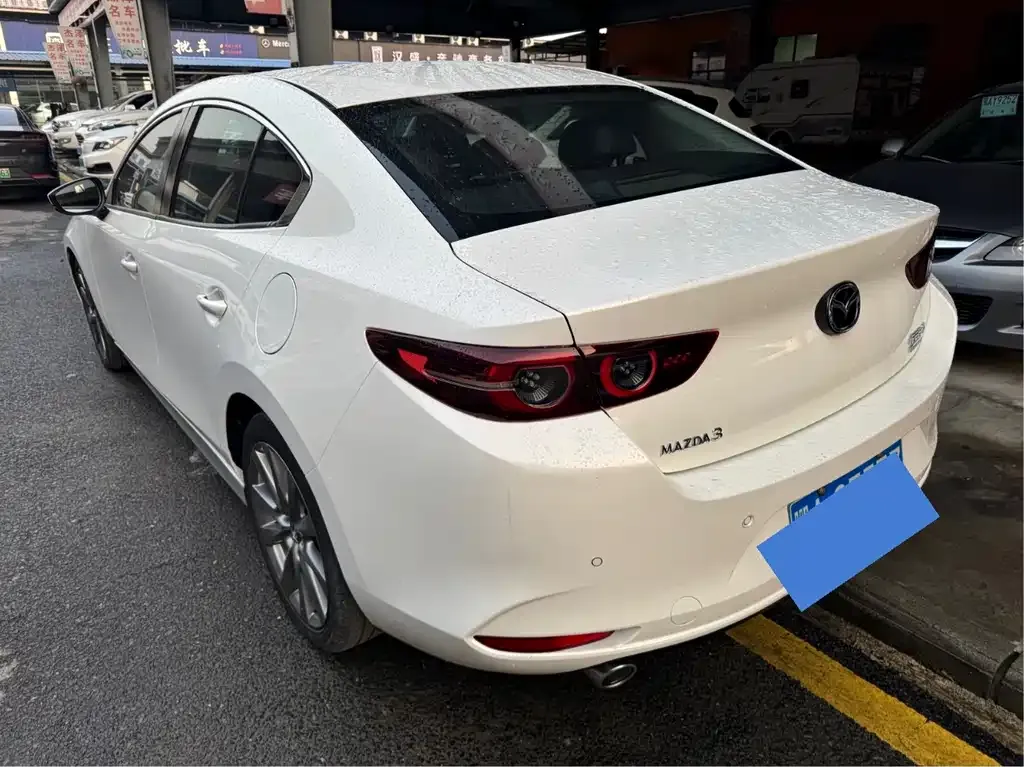 Mazda 3 Axela 2022 из CN, фото 5