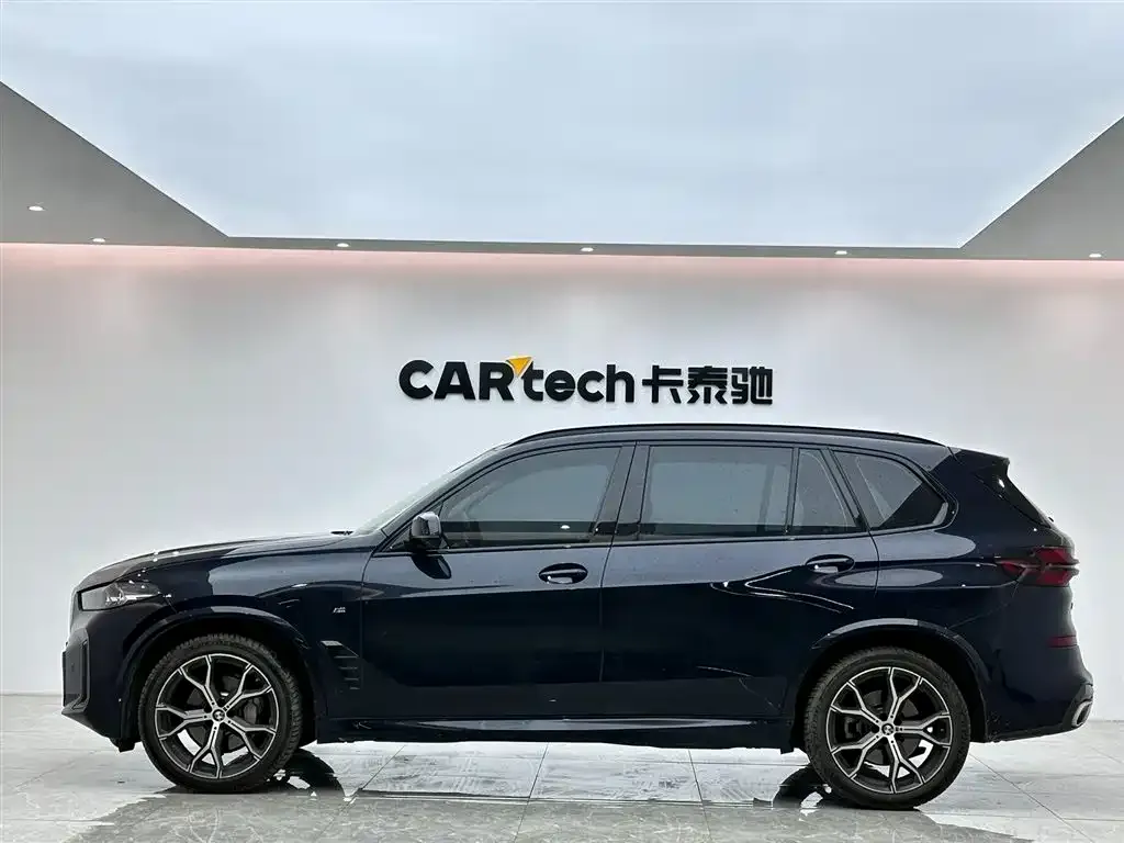 BMW X5 2024 из CN, фото 2